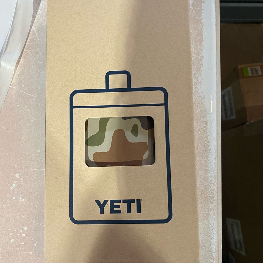 Yeti Camo Flask